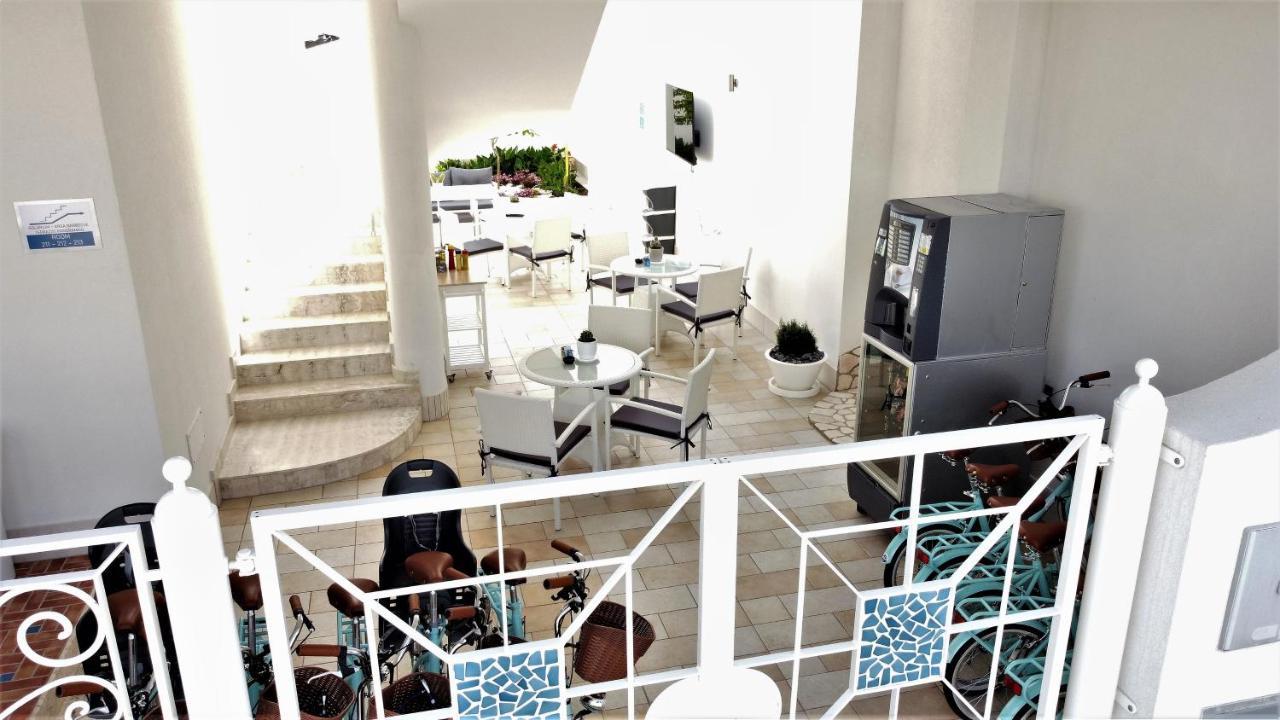 Kalinifta Rooms Apartment Torre Lapillo Kültér fotó