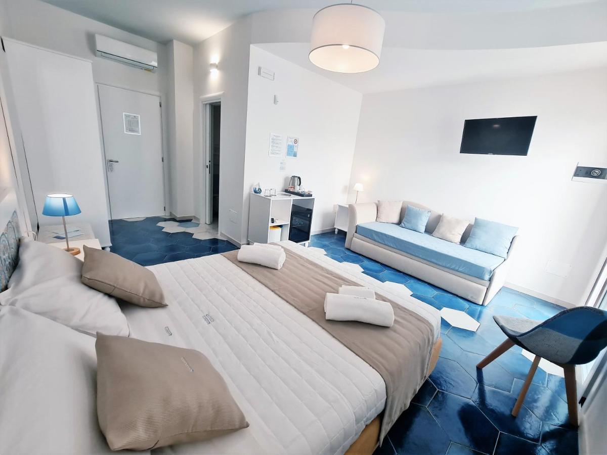 Kalinifta Rooms Apartment Torre Lapillo Kültér fotó