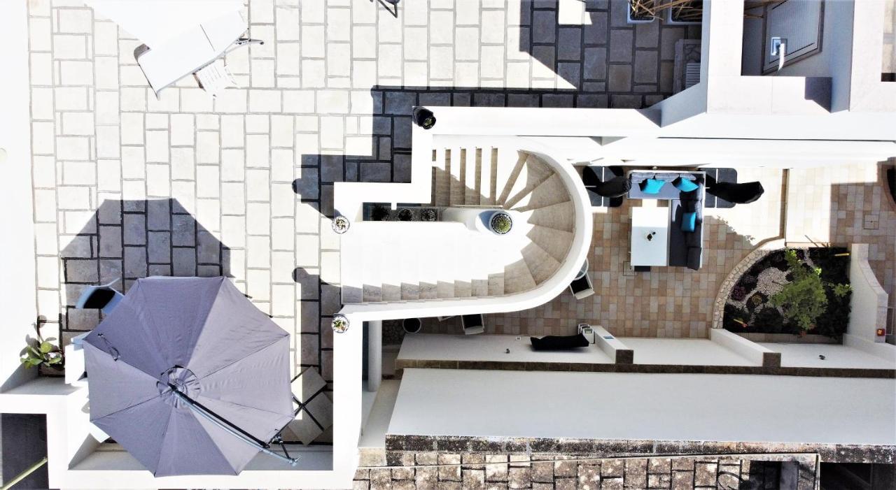 Kalinifta Rooms Apartment Torre Lapillo Kültér fotó