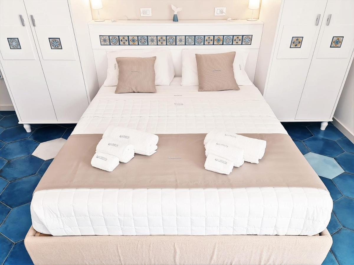 Kalinifta Rooms Apartment Torre Lapillo Kültér fotó