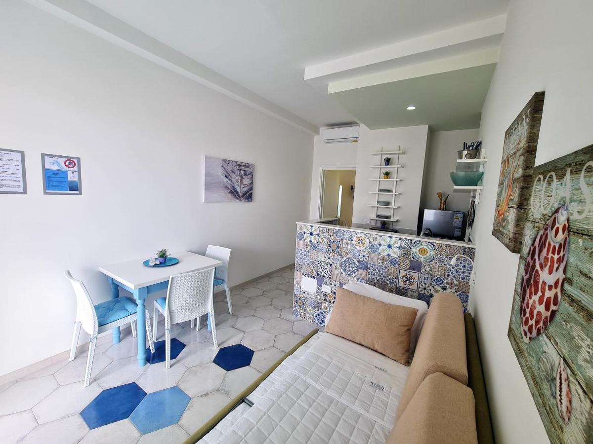 Kalinifta Rooms Apartment Torre Lapillo Kültér fotó